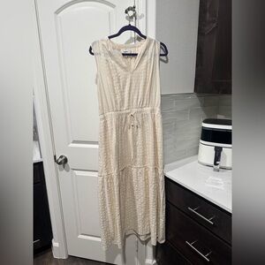 Sonoma Off-white Sleeveless Maxidress